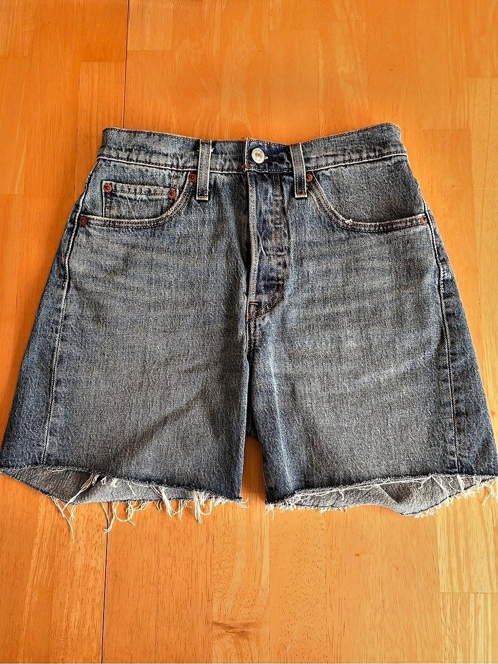 Levi's Denim Cutoff Jean Shorts Blue Waist 26